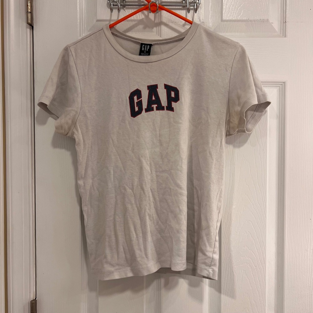 GAP Vintage Baby‎ Tee